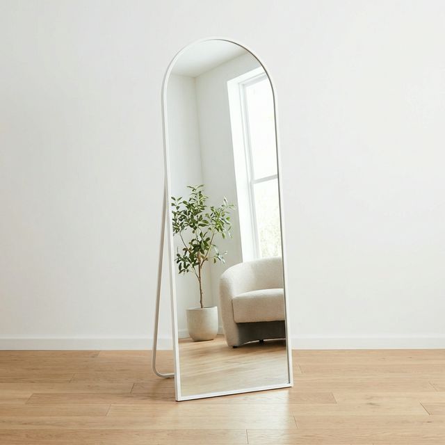 Beyaz Kemerli Boy Aynası (Standart)